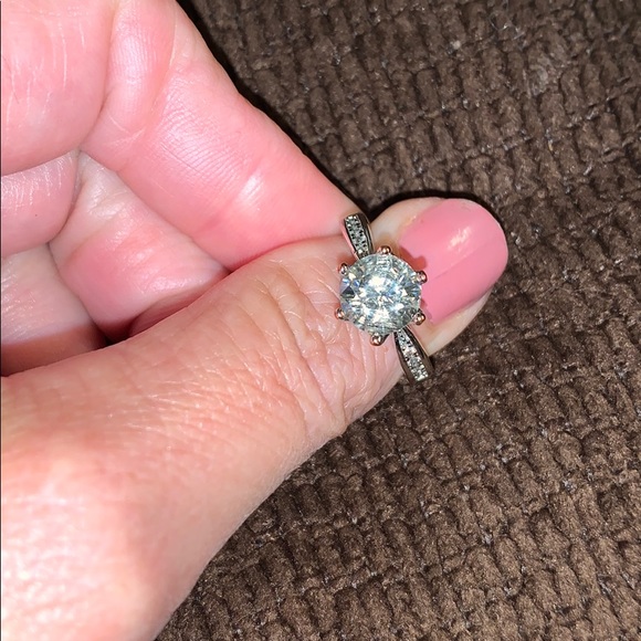 1 ct moissanite Ring Sz 5 - Picture 2 of 6